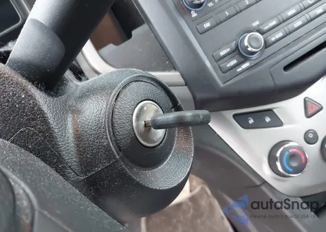 2015 Chevrolet Sonic Ls Auto z USA, uszkodzony, nr VIN 1G1JA5SG3F4126842